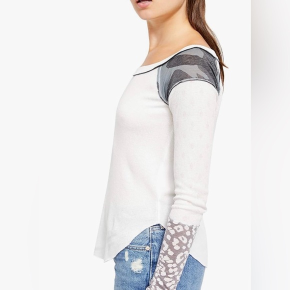 Free People Bright Side Thermal Top Snow Size Small - Picture 3 of 16